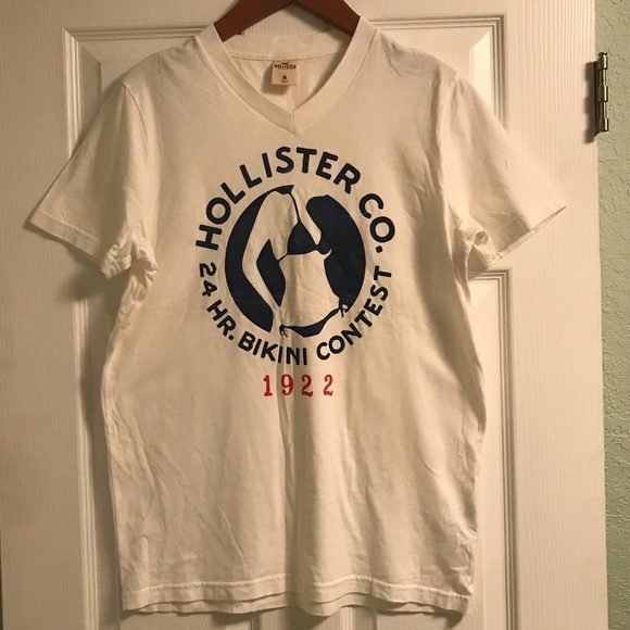 Hollister Other - Men’s tee shirt M new without tags